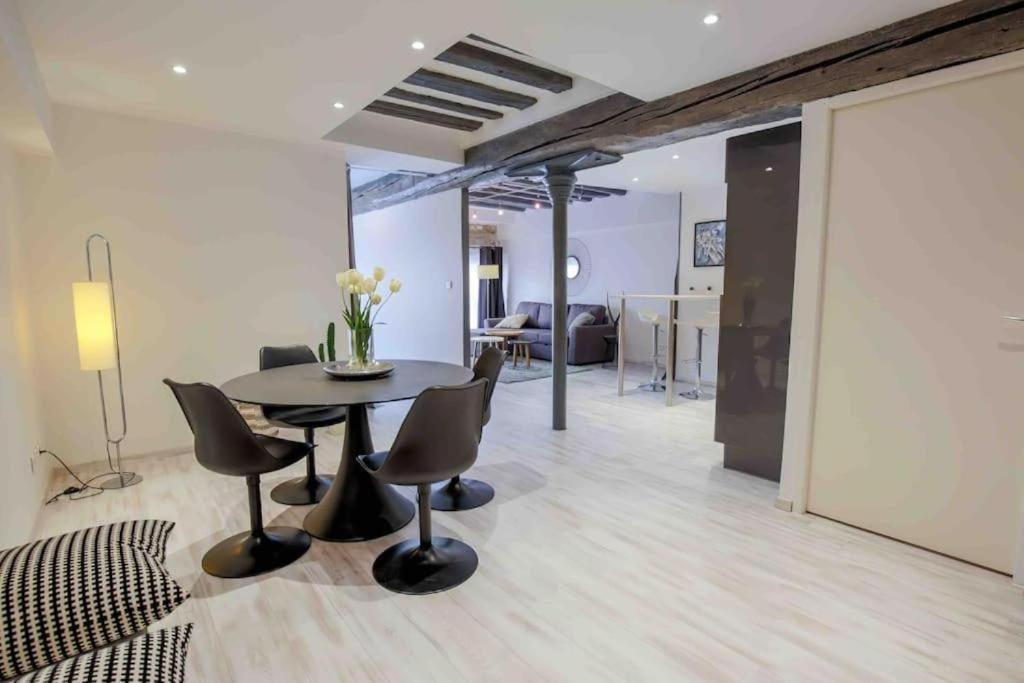 Le Jasmin Appart Spacieux Hyper Centre /Netflix Bourg-en-Bresse Esterno foto